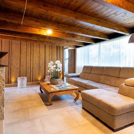 Sole Tra I Ginepri *